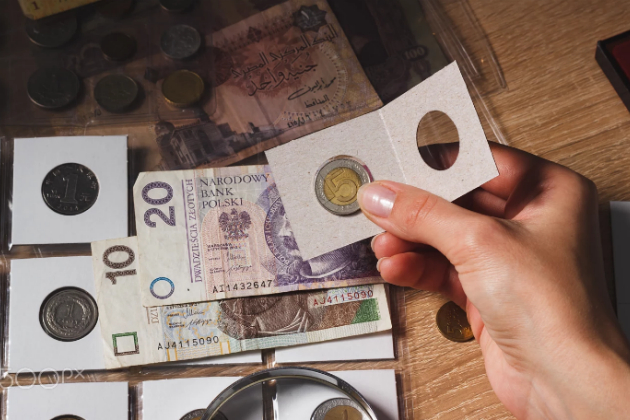 Как появились памятные монеты